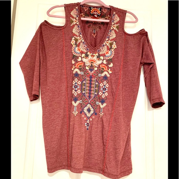 Johnny Was Tops - 🌺JOHNNY WAS COLD-SHOULDER 🌺TOP- 3/4 Sleeves CLOSET CLEAROUT DAY!😀